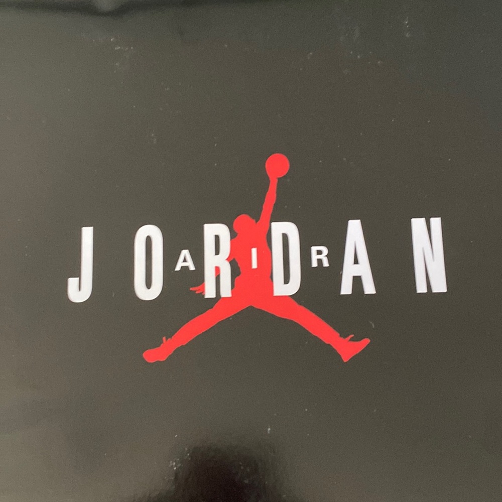 Jordan 11 Retro Cherry Red